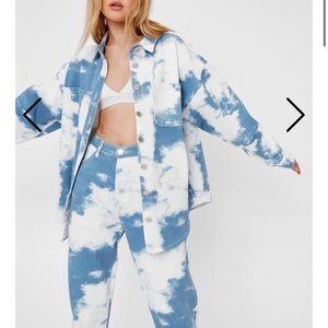 Oversized cloud print denim “shacket” | Nasty Gal
